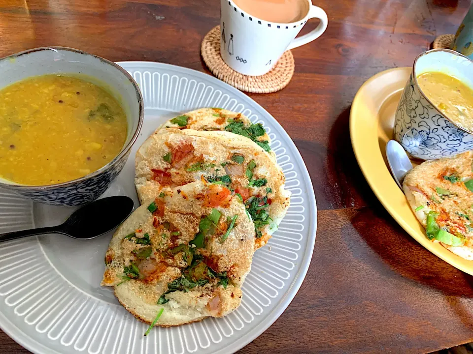 Snapdishの料理写真:Uttapam sambar ウッタパムとサンバル|mindiaさん