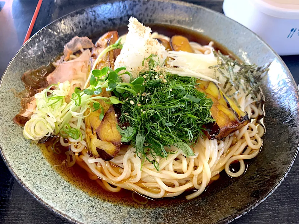 揚げなすおろしうどん|ぶりっとさん