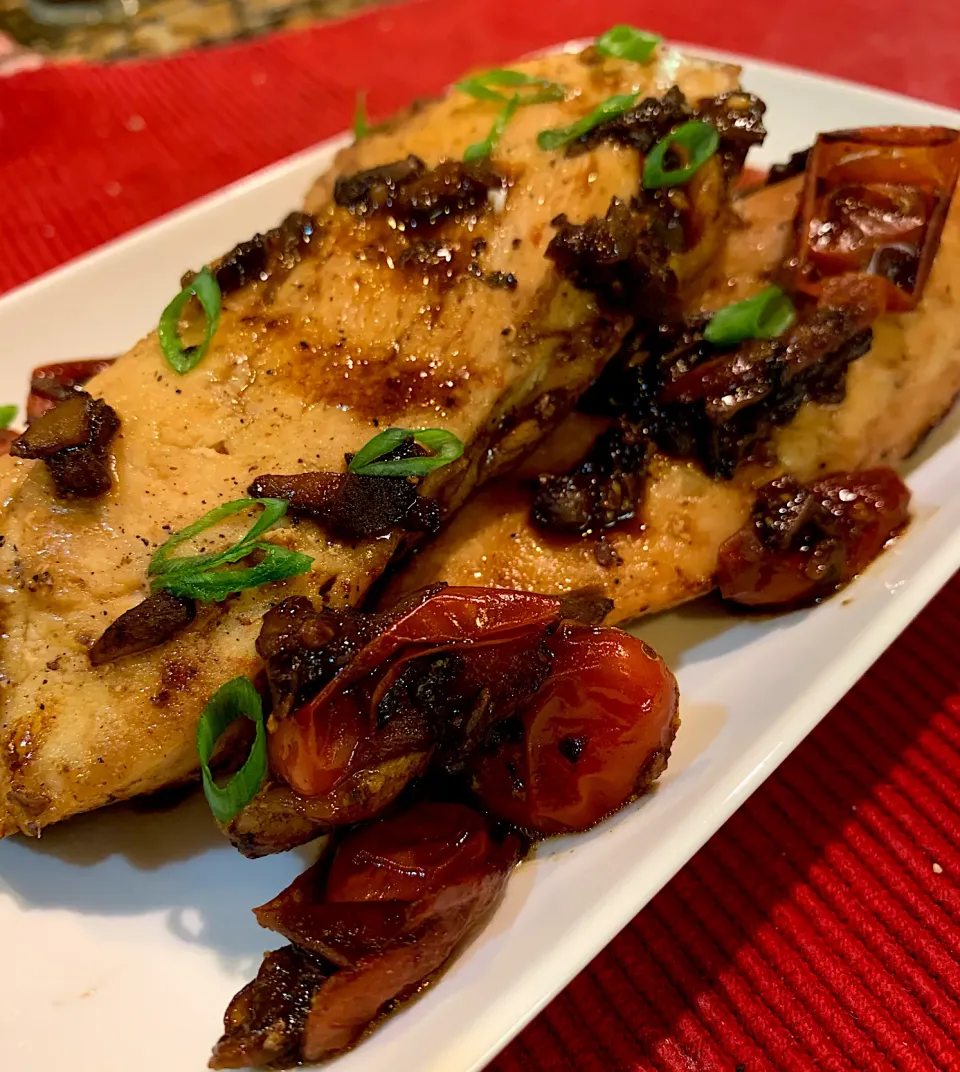 Snapdishの料理写真:Low Carb(Keto) Gluten-Free Balsamic Chicken 😋|Alma's Home Kitchenさん