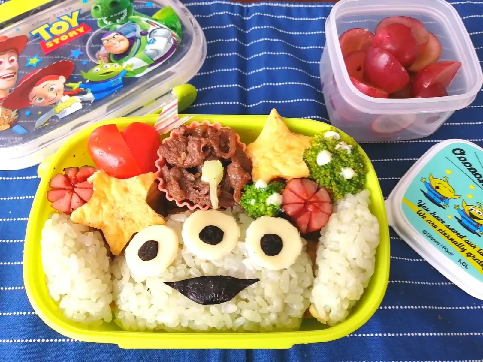 リトルグリーンメン弁当|ぉまみさん
