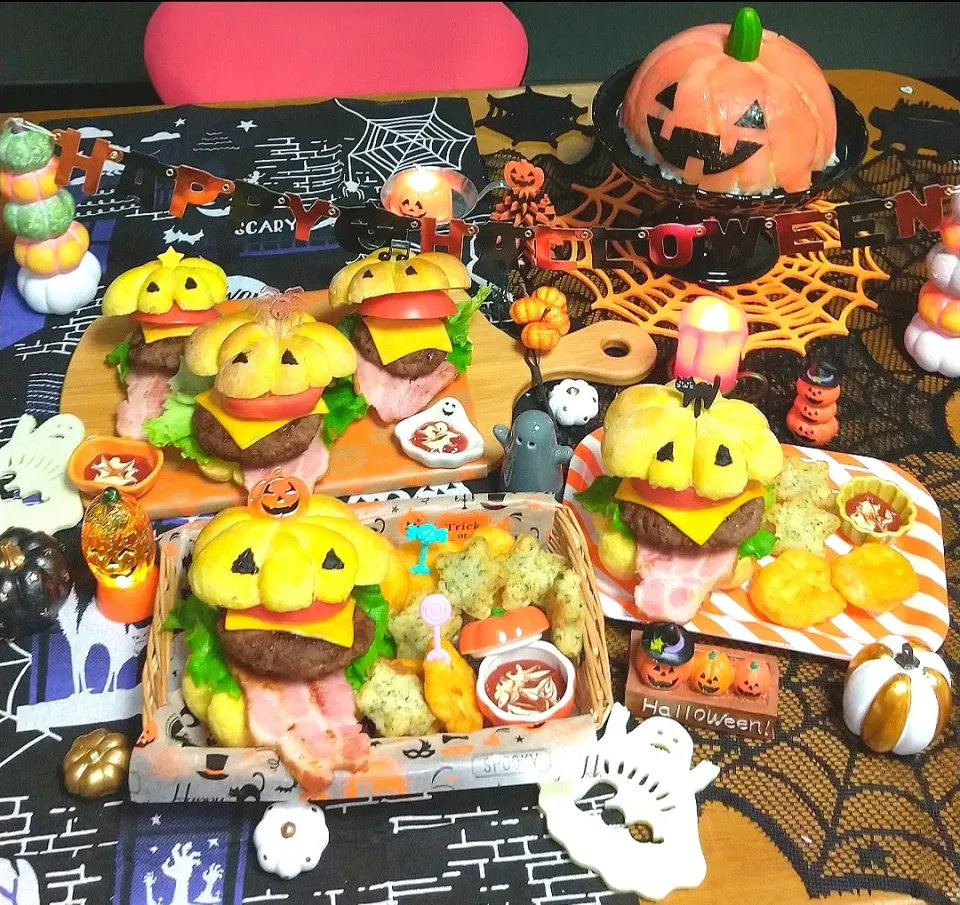 ハロウィンパーティー🎃👻
BLTバーガー🍔
寿司ドーム🎃|とししいたけさん