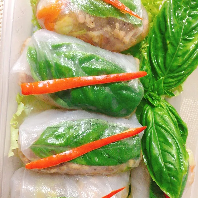 Thai Fresh spring rolls by Sammyshinethitea, Thai cook in Manila, Philippines.|Popさん