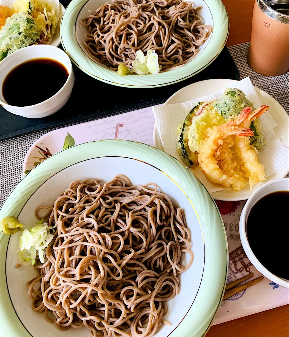 二人ランチ。天ぷら蕎麦🍤|ちはるさん