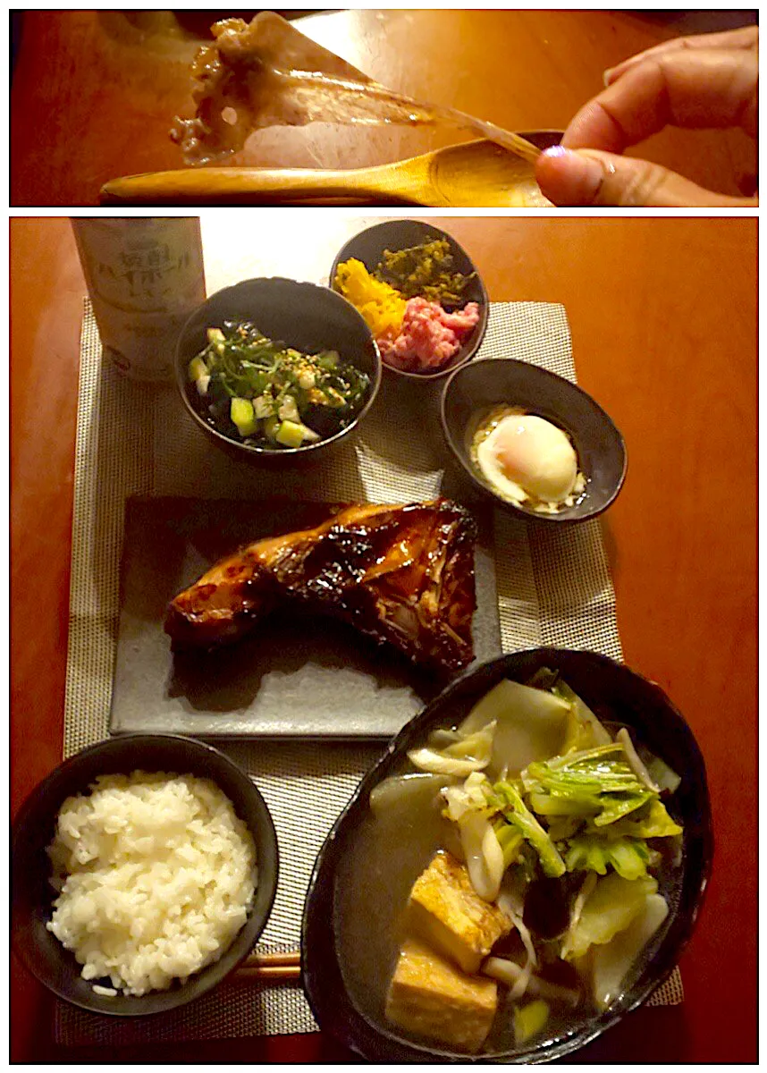 Today's dinner🍴 わかめｵｸﾗ長芋胡瓜のぽん酢和え･温泉卵･鮪すきみ,胡麻沢庵&野沢菜漬け･鰤かま照り焼き･白飯･きのこと厚揚げ,白菜&茄子の白出汁煮込み|🌈Ami🍻さん