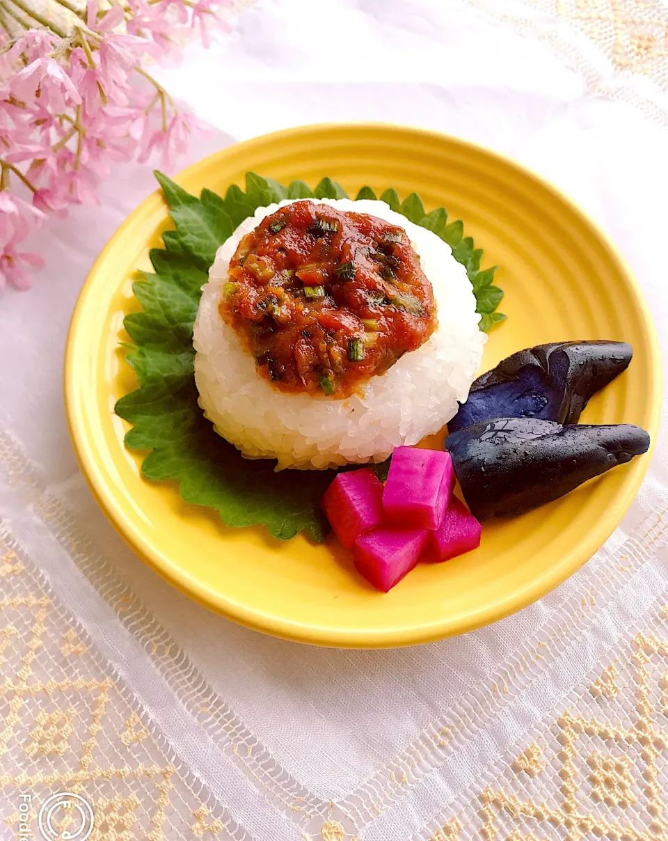 Snapdishの料理写真:《小腹が空いた時のミニ焼きおにぎり》|ちゃべさん