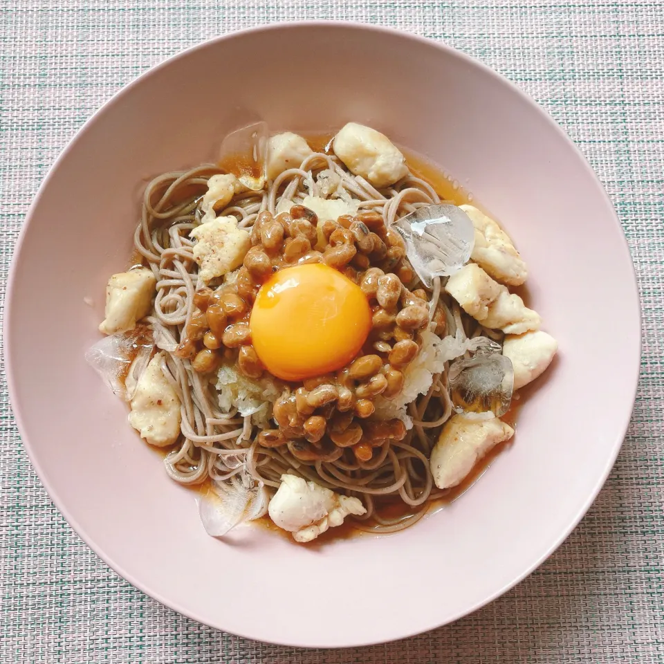 さっぱり爽快！鶏肉と納豆のぶっかけ蕎麦|Koheiさん