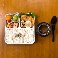 Snapdishの料理写真:カツカレー弁当。|むろこ。さん