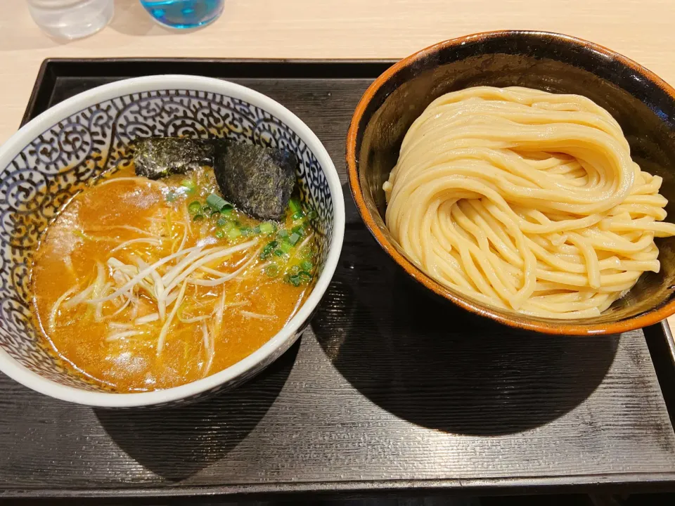 Snapdishの料理写真:濃厚魚介つけ麺|polieさん