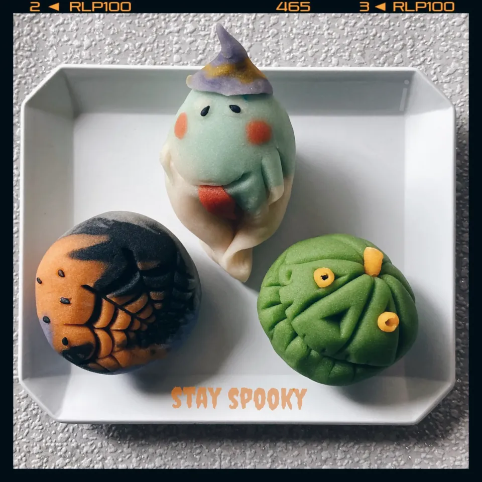 Snapdishの料理写真:ハロウィン🎃👻🕸《練り切り》|izoomさん