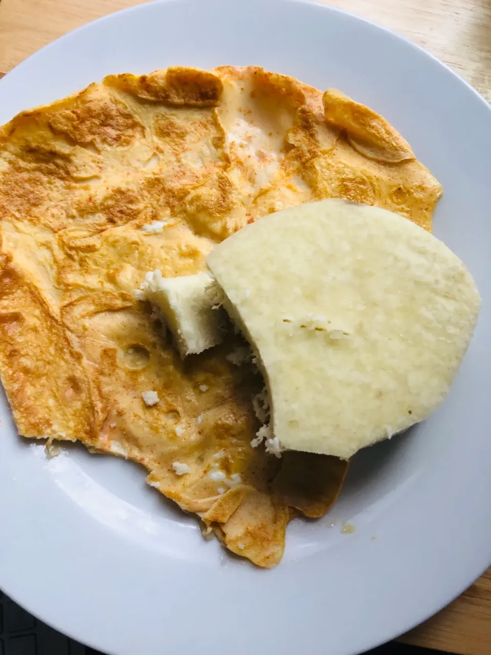 Snapdishの料理写真:Yam and fried egg|Viv madeさん