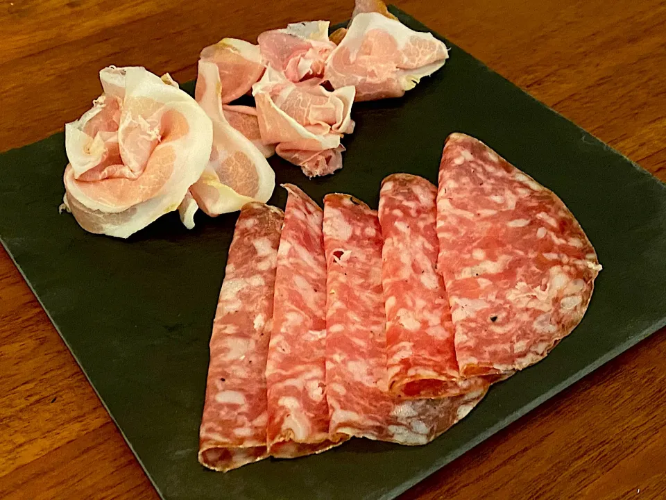 Salami and Iberian pork/ Italia|女神さん