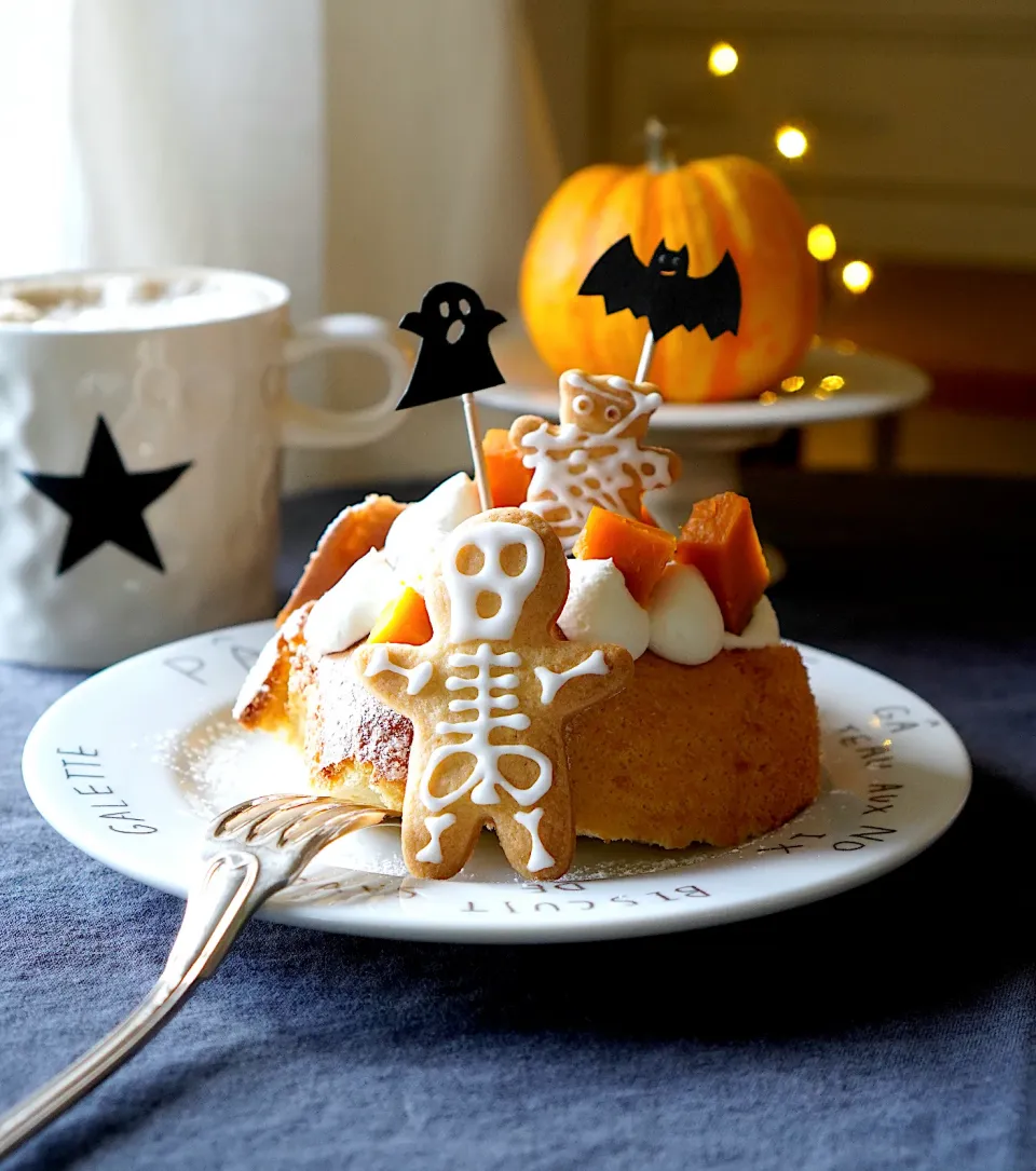 Halloween Cake 🎃|kayokoさん