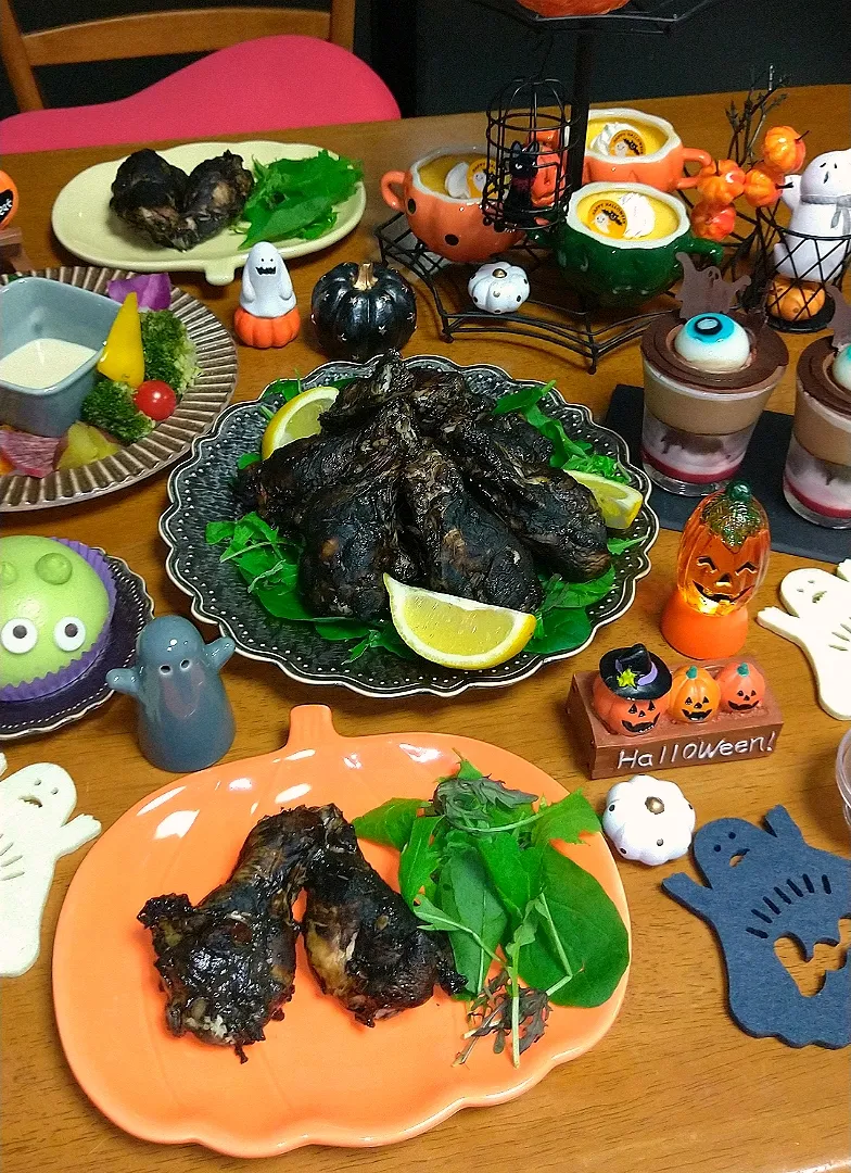 ブラックタンドリーチキン🍗🦇
焼きプリン🍮🎃|とししいたけさん