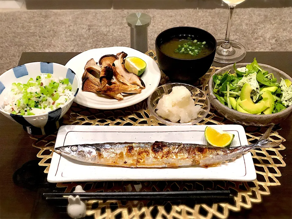 Snapdishの料理写真:秋刀魚の塩焼き|umecookingさん