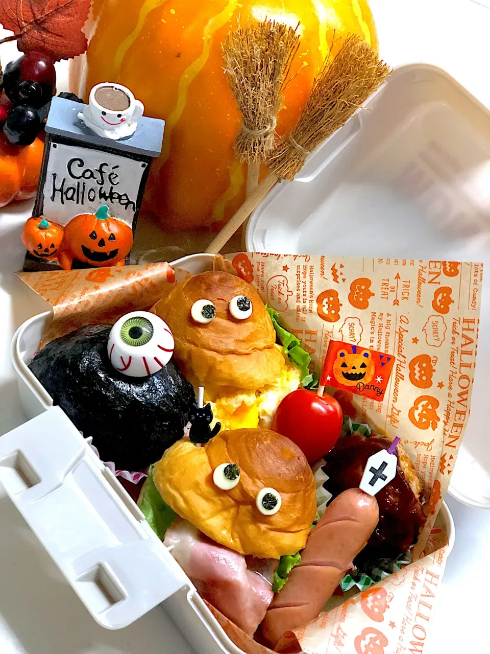 今日の次女弁当🎃|三姉妹のママさん