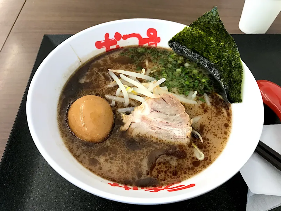 Snapdishの料理写真:ラーメン|マハロ菊池さん