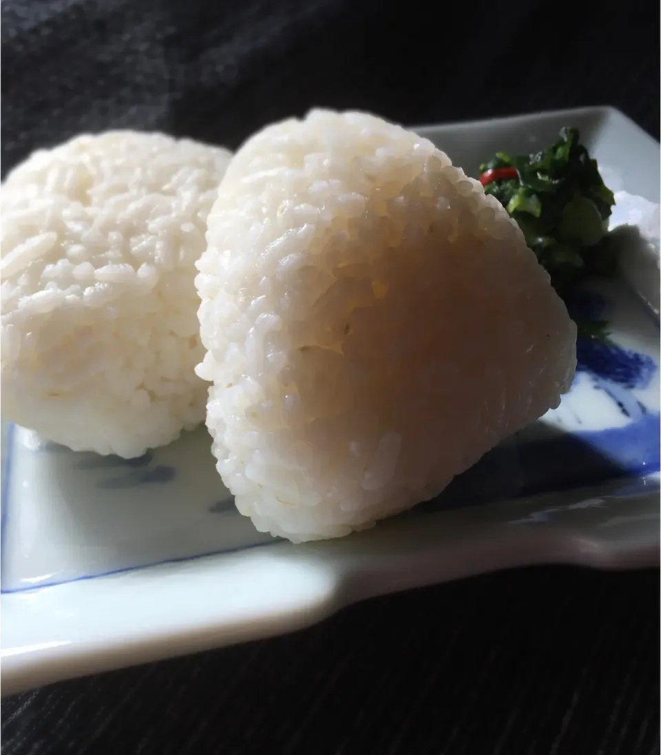 ＊おむすび＊大根葉のお漬物＊(´∀｀*)＊|じゅんじゅんさん