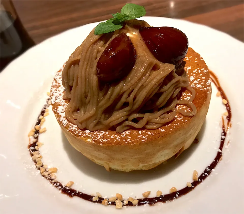 栗のスフレパンケーキ🥞🌰＠星乃珈琲店|toshi,I🍴さん