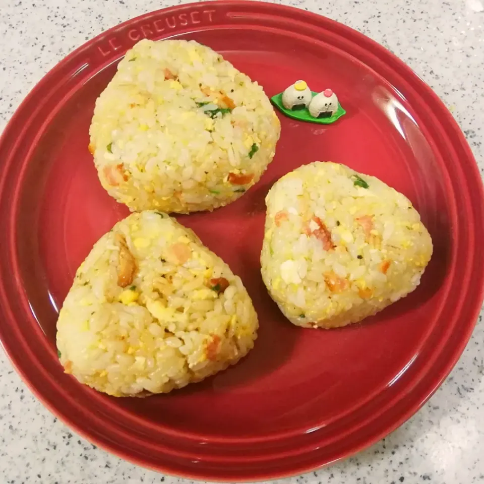 Snapdishの料理写真:カルボナーラおにぎり🍙|naonaomimichanさん