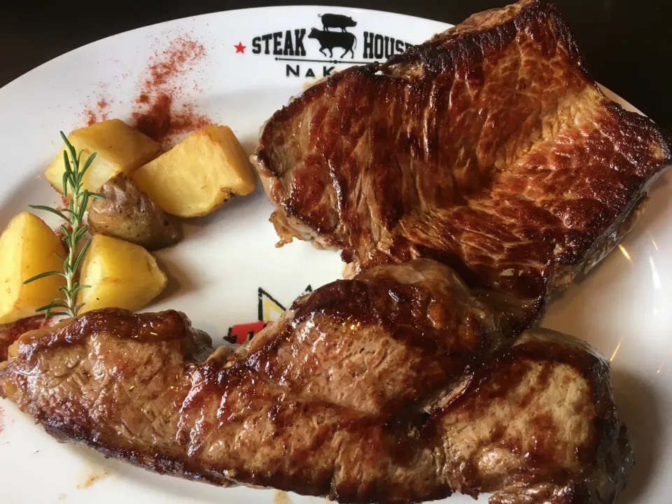 1ポンドのステーキ肉ダブル🍖|フージさん