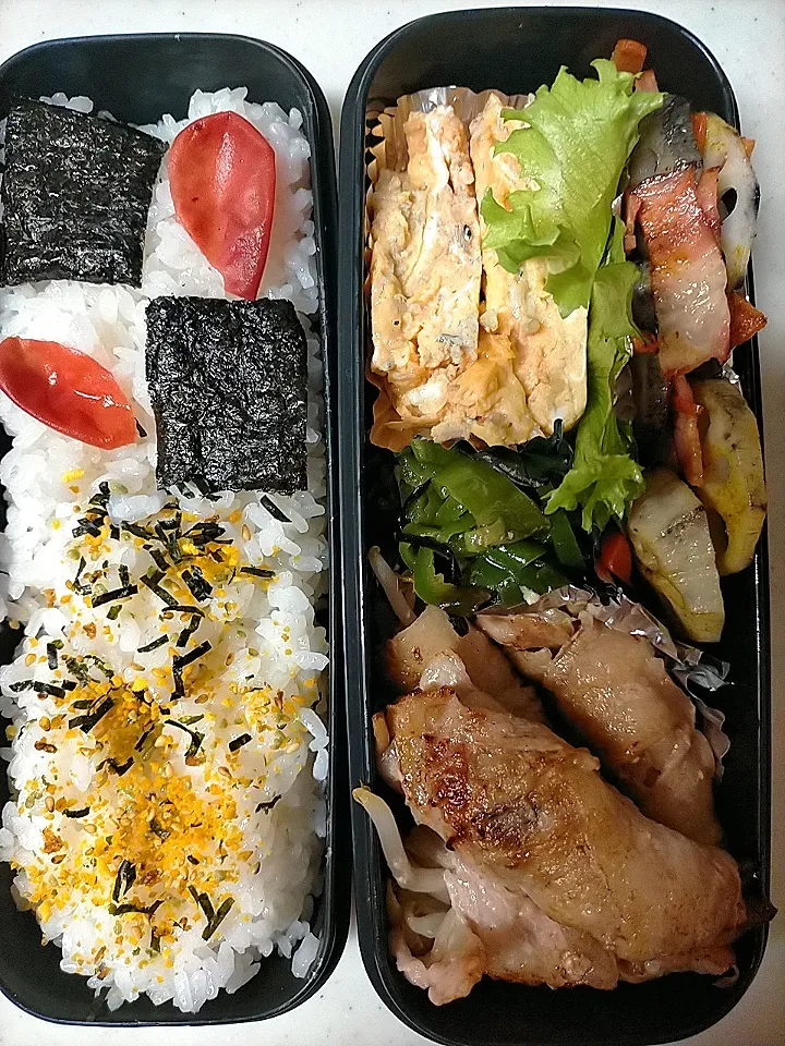 Snapdishの料理写真:余ったもやしとエリンギ巻き巻き弁当
・しらす卵焼き ・ピーマンおかか和え ・レンコン、人参ベーコン炒め|芽亜里さん