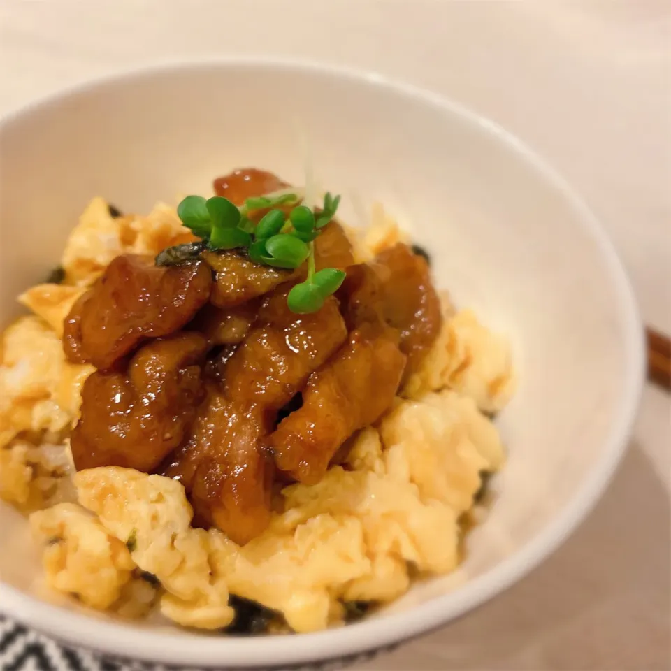 Snapdishの料理写真:照り焼きチキン丼（アレンジレシピ）|48.comさん