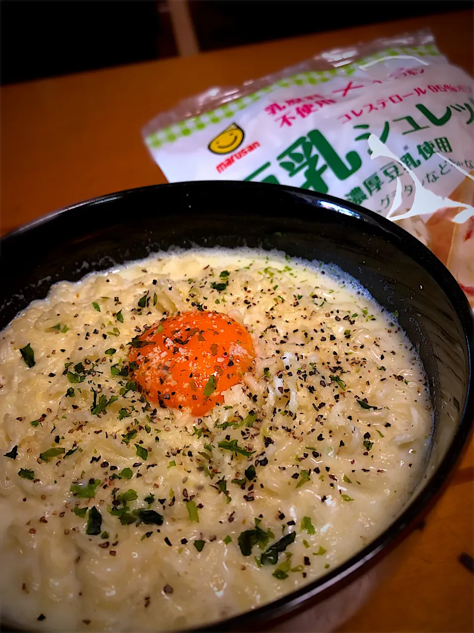 Snapdishの料理写真:豆乳シュレッドで、カルボナーラ風ラーメン|のぶのぶさん