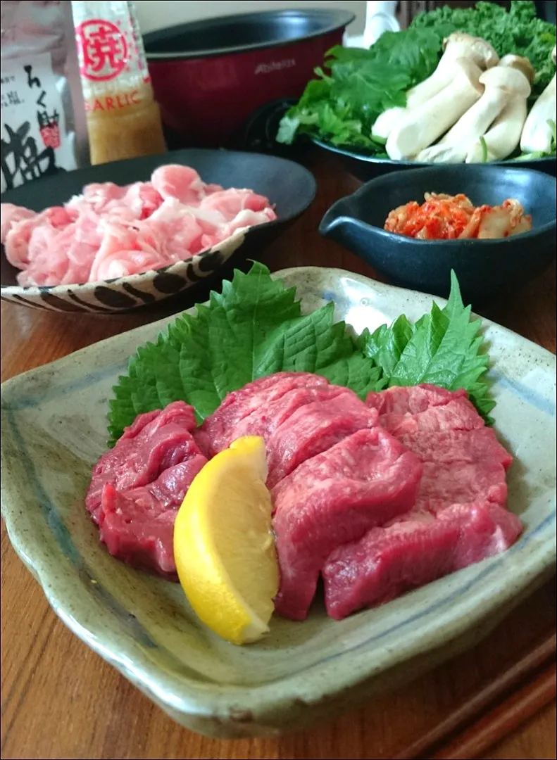 牛ﾀﾝ&豚焼きしゃぶ|まりおさん