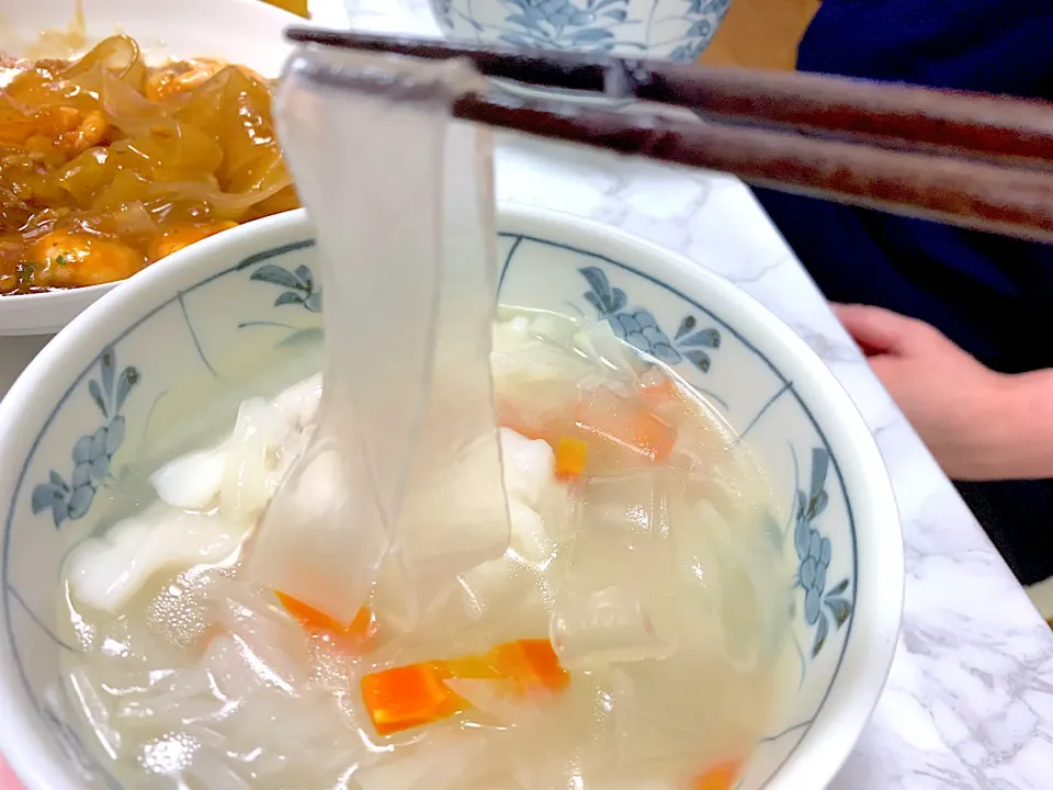 ダーラーピーと水餃子のスープ|きらさん