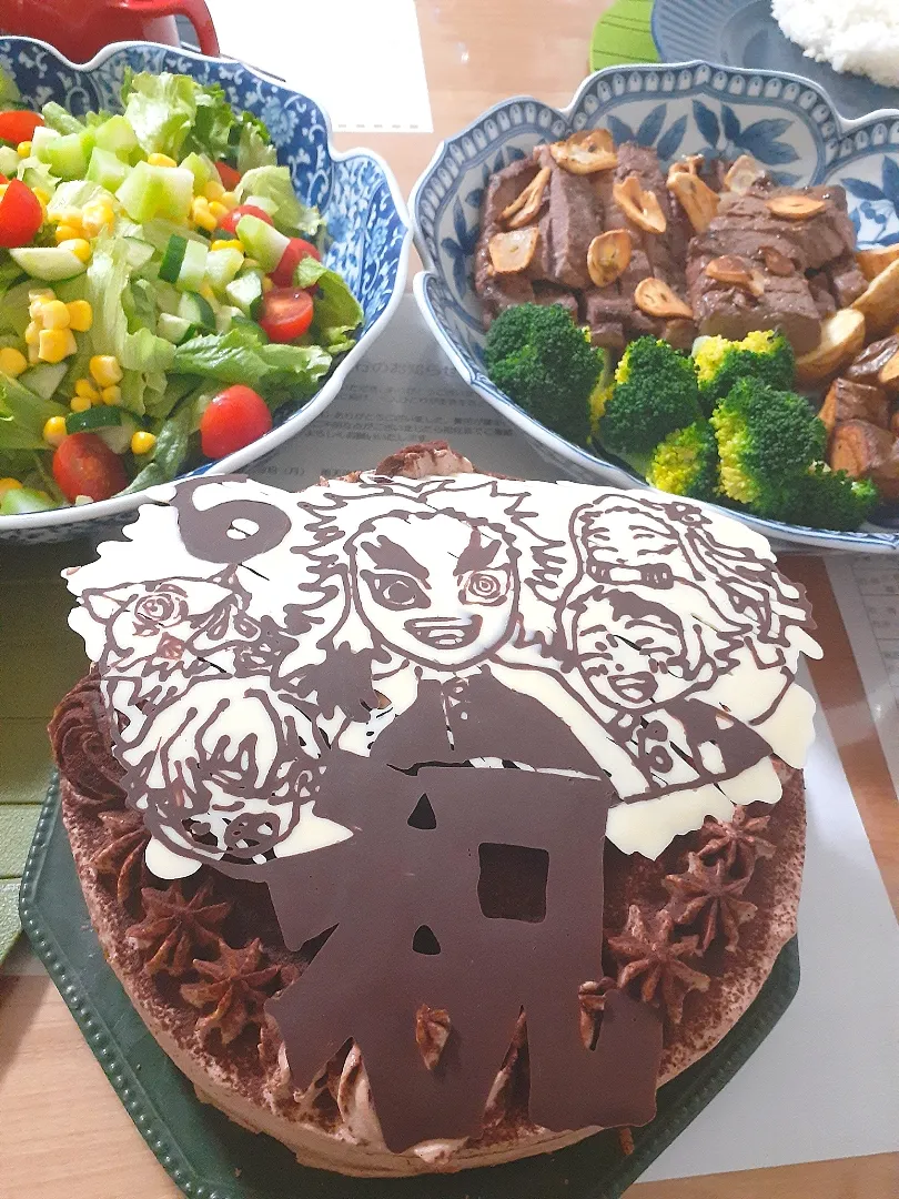 ☆Birth　dayごはん☆ステーキ、サラダ、ごはん、キノコスープ、ケーキ|ｼｮｺﾗさん