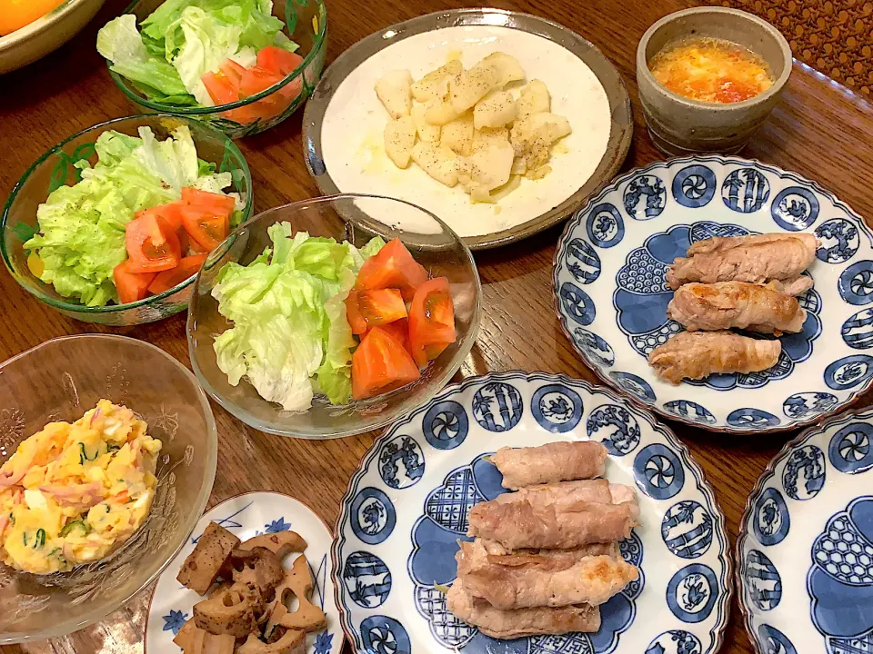 茗荷の豚肉巻き🍗サラダ🥗トマトと卵のスープ🍅長芋のソテー🥚蓮根の煮物🥬今日の夕食20201103|rococoさん