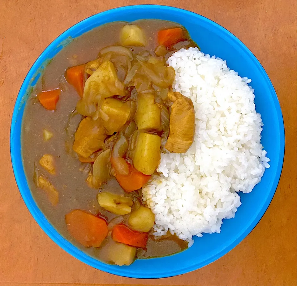 Another dinner with chicken curry, いただきまし|MI 「いどりす」さん