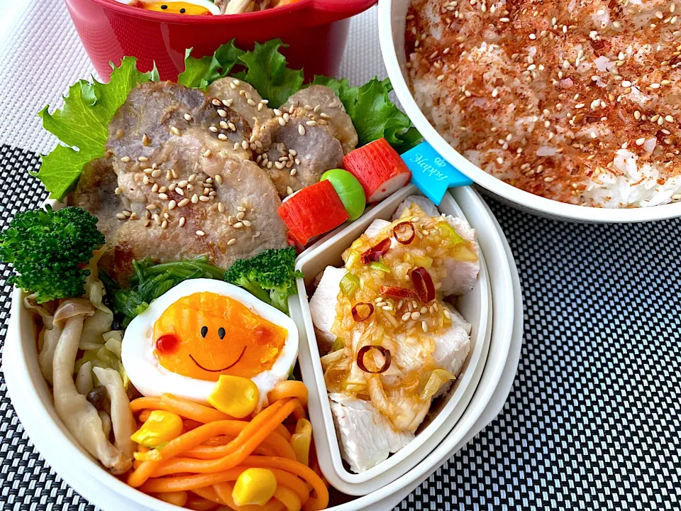 Snapdishの料理写真:生姜焼き弁当♡|Sugarさん