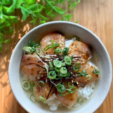 「賛否両論 さしみ味噌」を使ってみたSnapdishの料理・レシピ写真:釣り魚🐟マルコメ キッチンさんの料理 鯛茶漬け