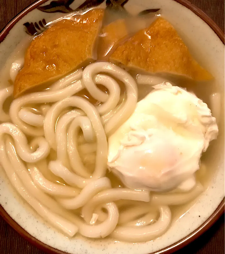 天ぷらうどん　卵も入れました。|あきさん