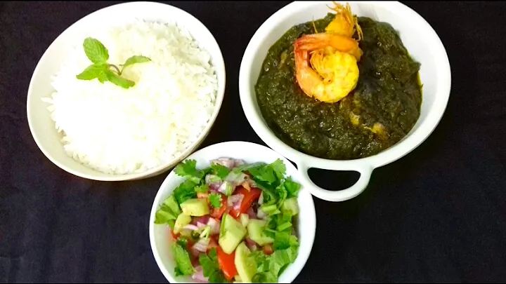 Palak Chingri/spinach Prawn Curry|Binita Thapaさん