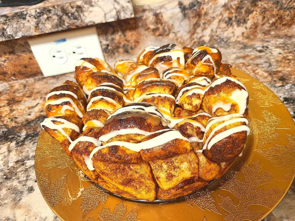 Monkey bread recipe|Rolaさん