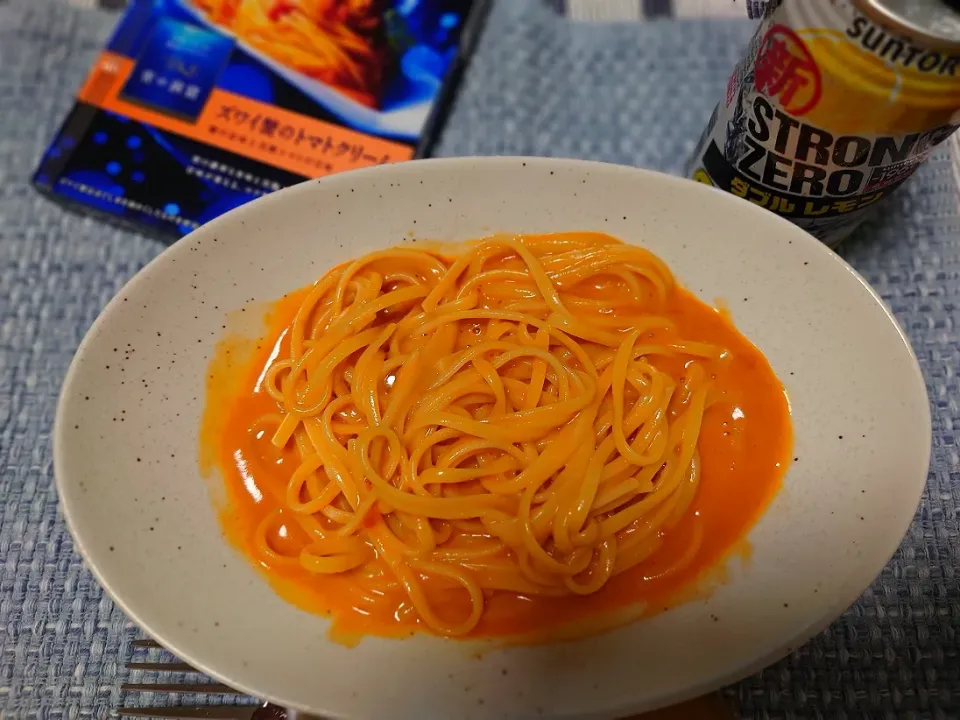 ★今夜の晩酌★
🍝青の洞窟　ズワイ蟹のトマトクリーム|☆Chieco☆さん