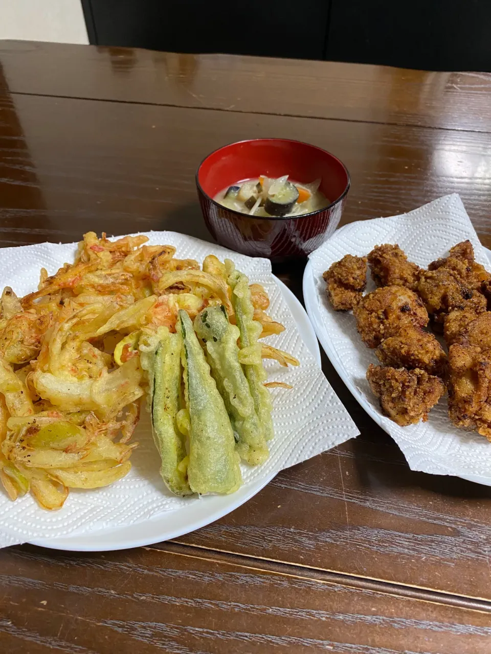 そら豆入りかき揚げと唐揚げ|TOMOさん