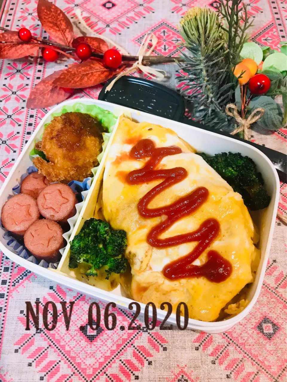 🍁🍂今日のお弁当🍁オムライス✌︎✰︎•‿•✰︎✌︎|🌼はなちゃん🌼さん