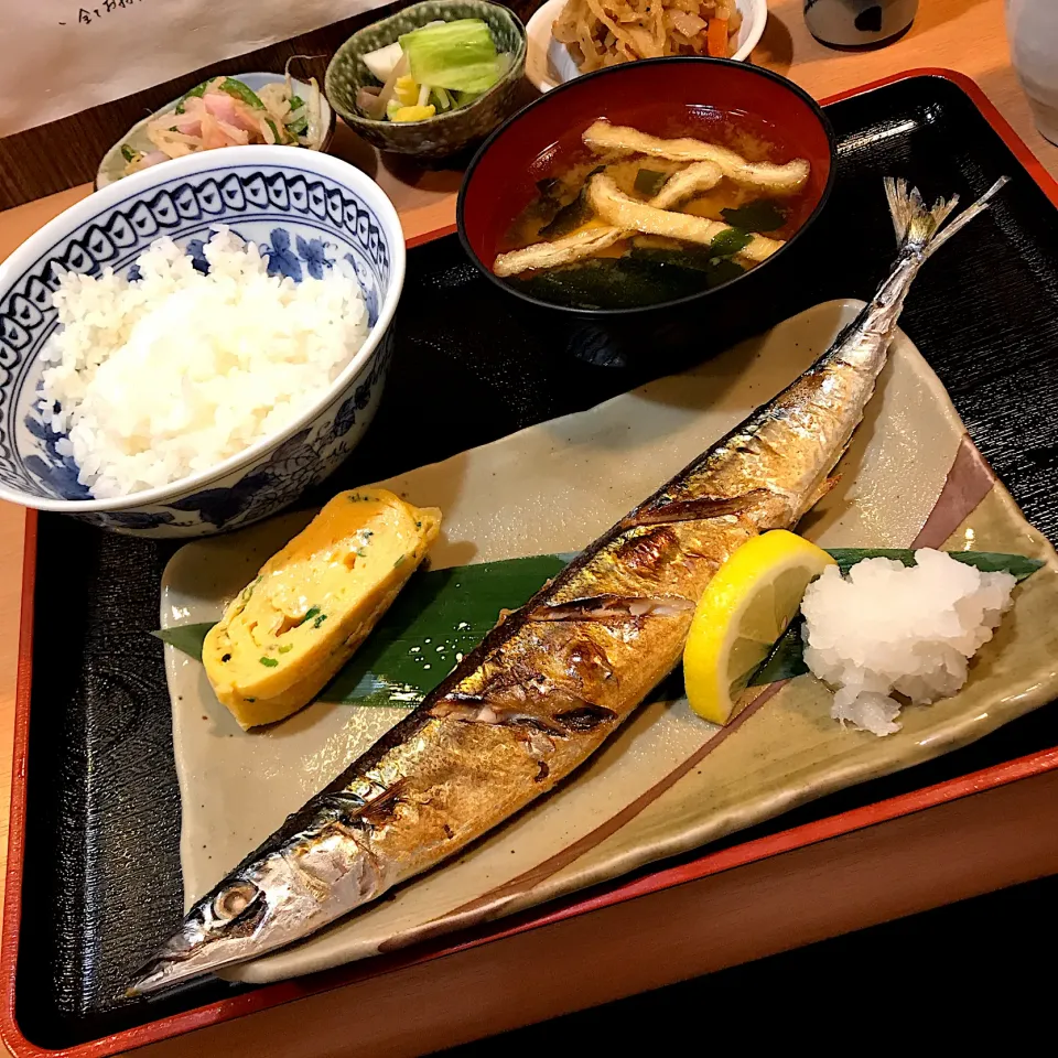 サンマ定食@わさび(月島)|塩豚骨さん