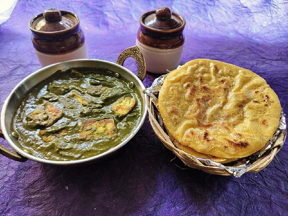 Palak paneer with makke di roti ✨|pammiさん