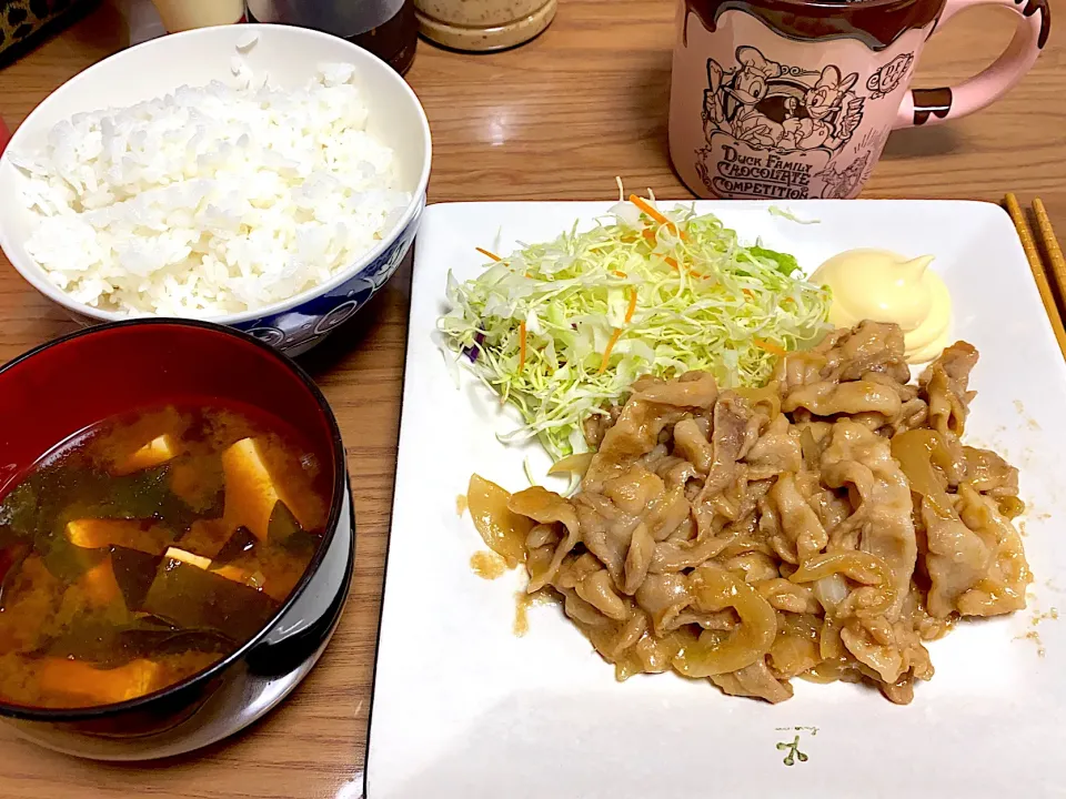 生姜焼き、豆腐わかめ味噌汁|ゆーママさん