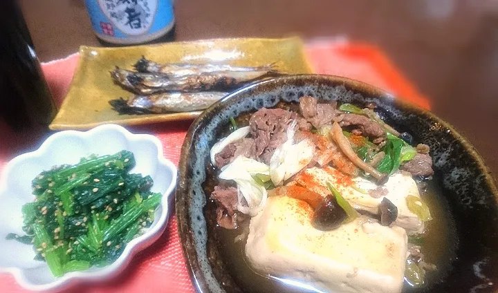 肉豆腐✨
 ほうれん草ごま和え🌿
 ししゃも🐟|びせんさん