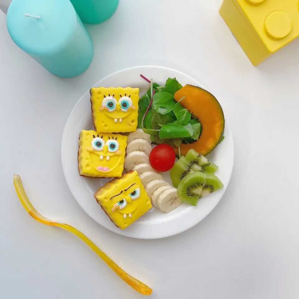 スポンジボブのミニケーキ|yykoko13さん