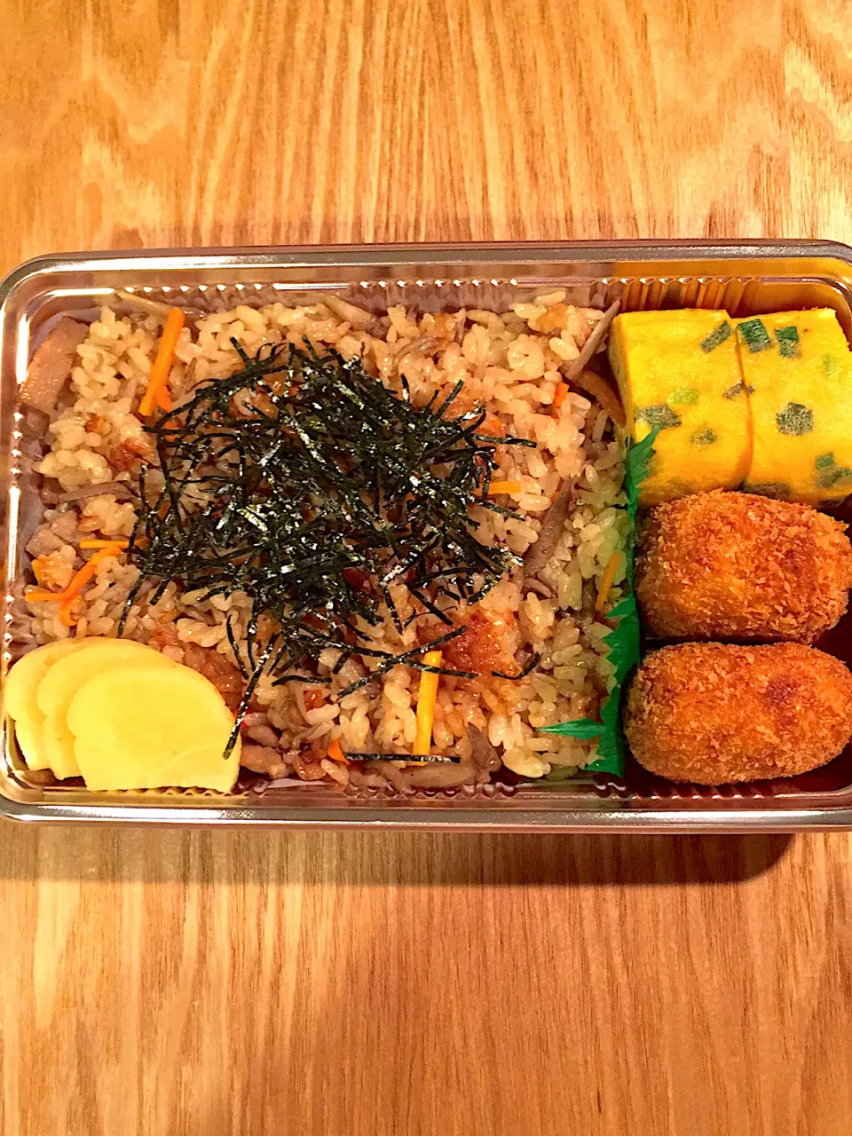 ちりめん炊き込み御飯弁当|あぐりさん