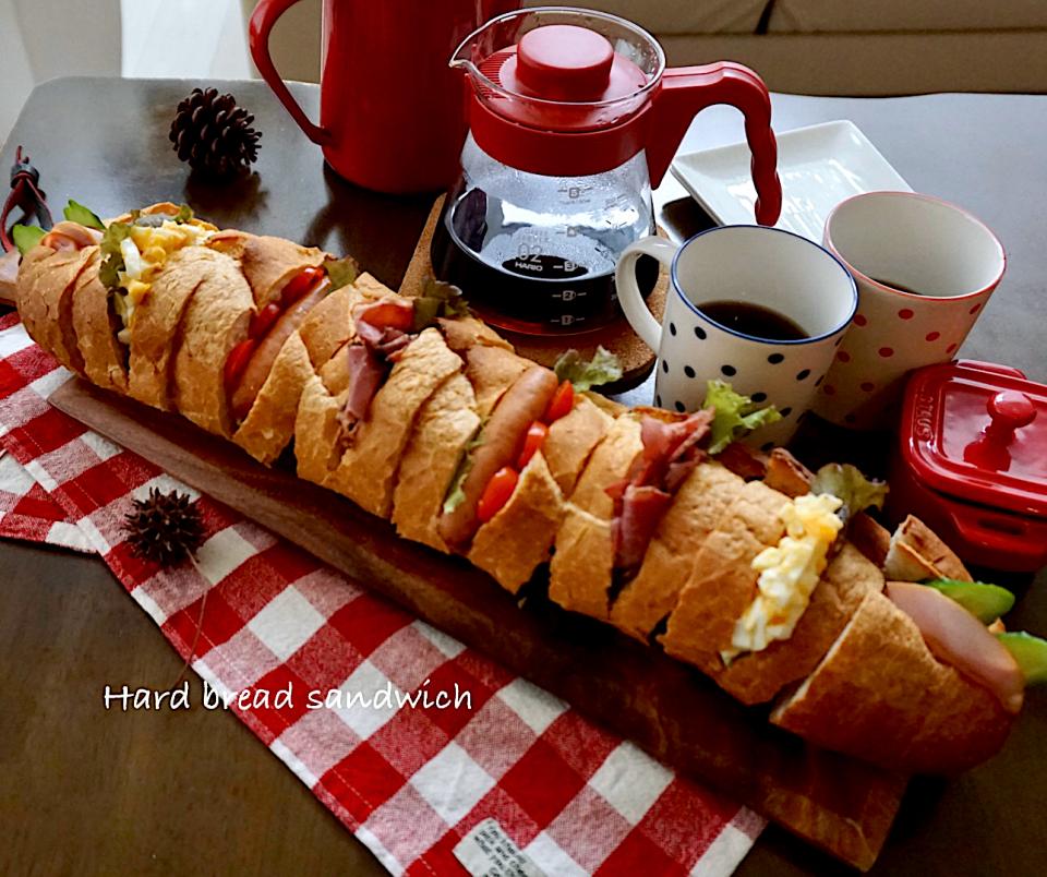 フランスパンサンドの朝ごパン🥖