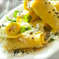 #KHANDVI👌👌😍❣️. wildly popular in Gujarat & Maharashtra.|Foodie_corner🍽️😋さん