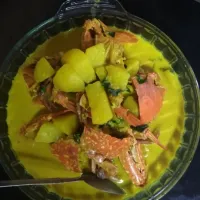 ketam masak gulai cili api,campur sayur Bayam Brazil|niky amiraさん