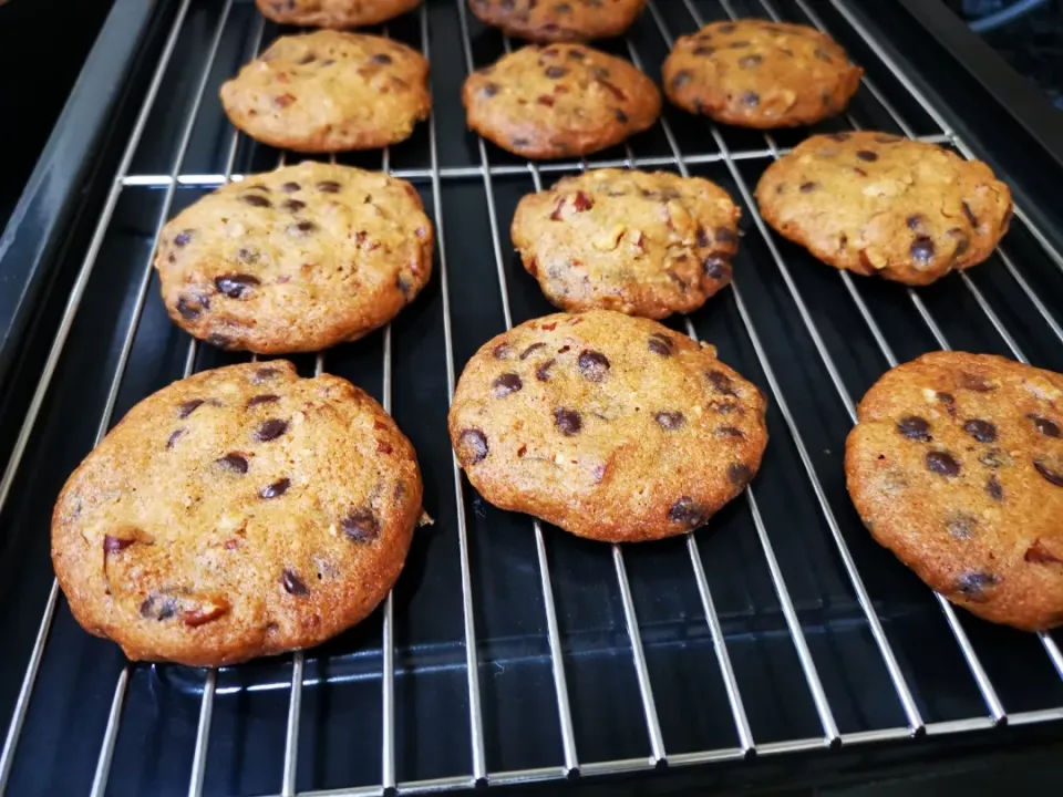 サンドラ リー's dish C is for chocolate chips cookies 😋🍪|サンドラ リーさん